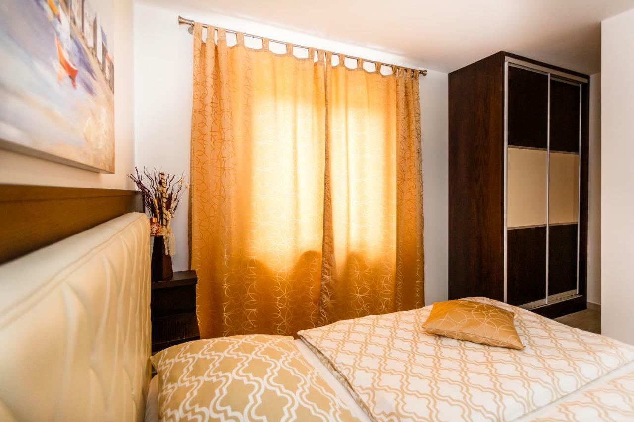 Villa Aria 1 马林斯卡 外观 照片